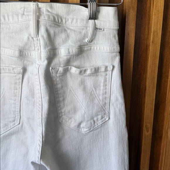 Mother hustler - Picture 4 of 7